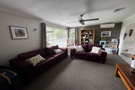 Photo of property in 49 Mack Place, Red Hill, Papakura, 2110