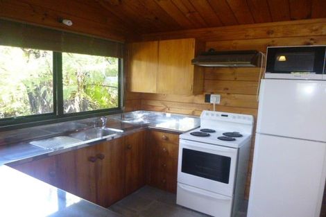 Photo of property in 6 Jacaranda Grove, Maungaraki, Lower Hutt, 5010