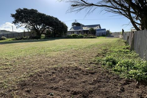 Photo of property in 64a Marine Parade, Otaki Beach, Otaki, 5512