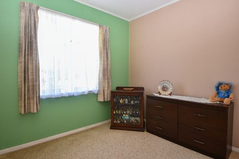 Photo of property in 30 Taverner Street, Carterton, 5713