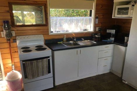Photo of property in 26 Drome View Place, Beach Haven, Auckland, 0626