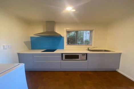 Photo of property in 2/58 Cliff Road, Torbay, Auckland, 0630