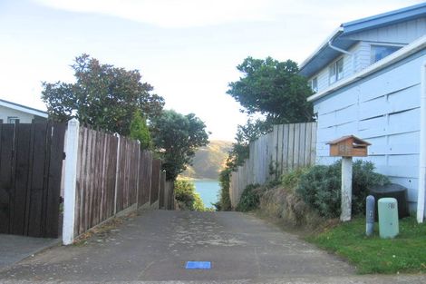 Photo of property in 28 Forth Place, Papakowhai, Porirua, 5024