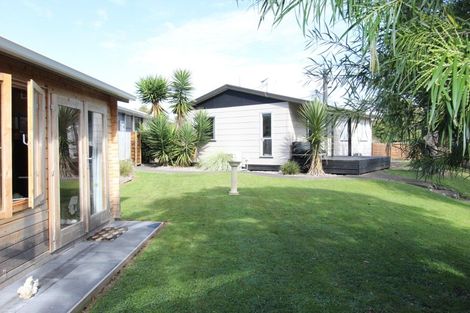 Photo of property in 36 Tararua Street, Pahiatua, 4910