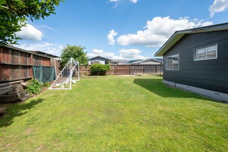 Photo of property in 9 Thackeray Place, Owhata, Rotorua, 3010