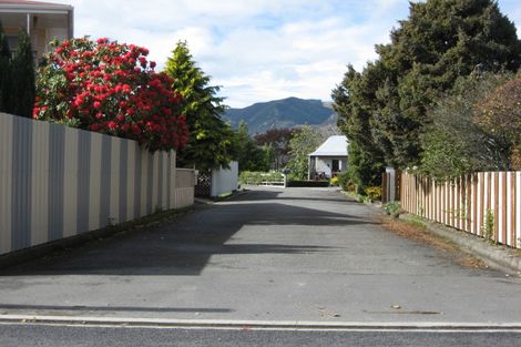 Photo of property in 110c Commercial Street, Takaka, 7110
