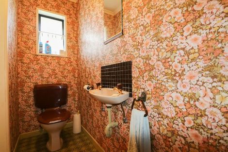 Photo of property in 3 Mckenzie Street, Geraldine, 7930