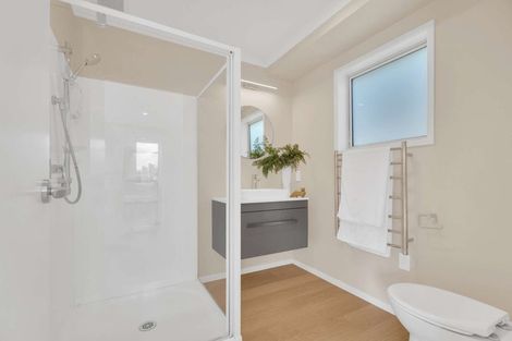 Photo of property in 3 Bravo Place, Whitianga, 3510