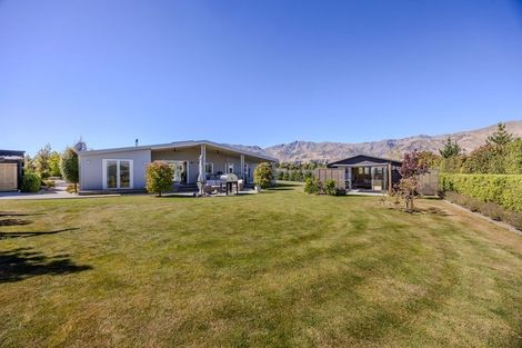 Photo of property in 21 Sam John Place, Lake Hawea, 9382