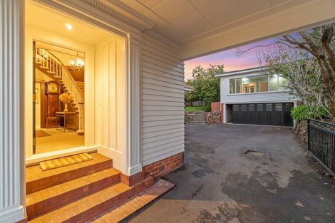 Photo of property in 82 Paritai Drive, Orakei, Auckland, 1071