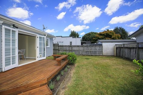 Photo of property in 76 Rimu Street, Maeroa, Hamilton, 3200