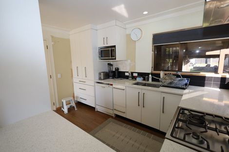 Photo of property in 4 Wharepaina Crescent, Springfield, Rotorua, 3015