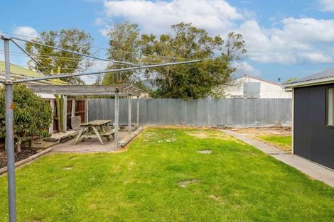 Photo of property in 60 Niven Street, Avondale, Christchurch, 8061