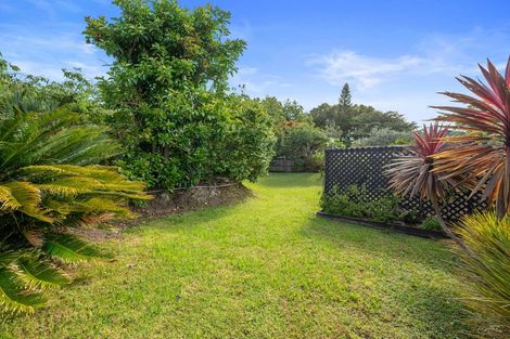 Photo of property in 6 Odin Place, Beach Haven, Auckland, 0626