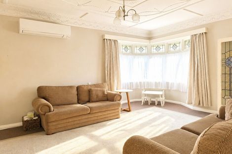 Photo of property in 38 Kensington Avenue, Petone, Lower Hutt, 5012