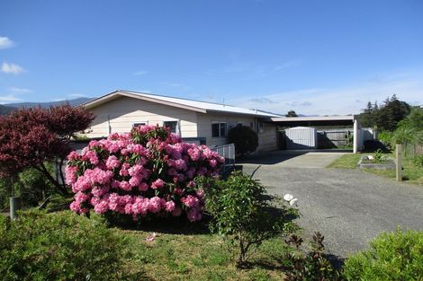 Photo of property in 169 Princes Drive, Britannia Heights, Nelson, 7010