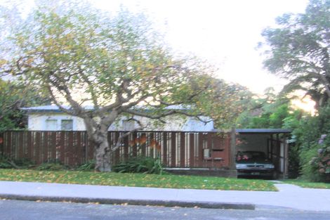 Photo of property in 12 Huia Street, Waikanae, 5036