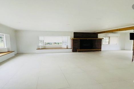 Photo of property in 11 Bream Revel Way, Karaka, Papakura, 2580