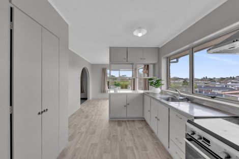 Photo of property in 15 Maple Avenue, Dinsdale, Hamilton, 3204