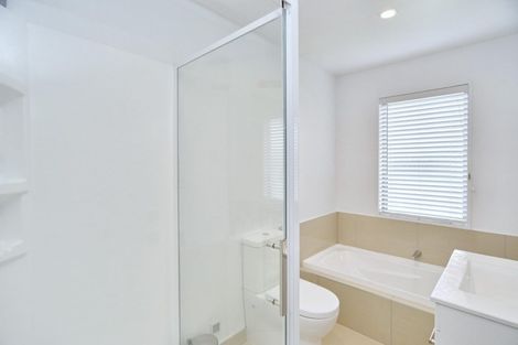 Photo of property in 6 Te Whenu Crescent, Marshland, Christchurch, 8083