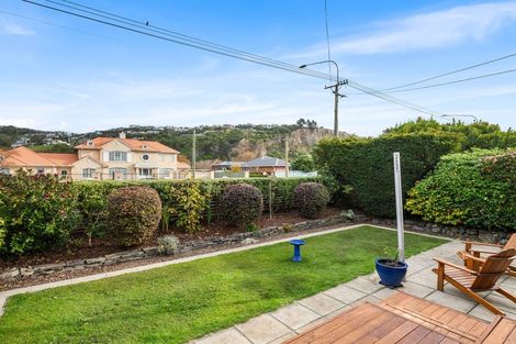 Photo of property in 71 Main Road, Redcliffs, Christchurch, 8081
