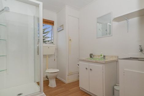 Photo of property in 180 Captain Cook Road, Cooks Beach, Whitianga, 3591