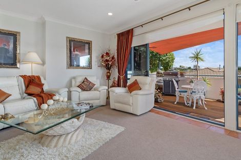 Photo of property in 10 Rochester Place, Bethlehem, Tauranga, 3110