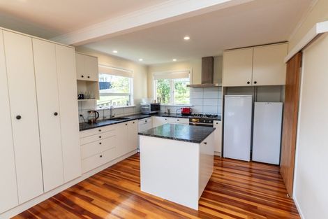 Photo of property in 19 Montreal Grove, Kingston, Wellington, 6021