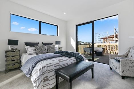 Photo of property in 32 Bine Crescent, Orewa, 0931