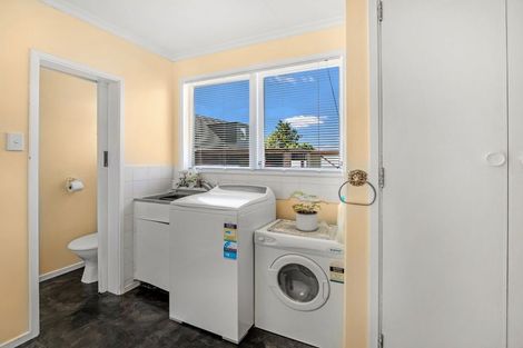 Photo of property in 9 Anaru Place, Awapuni, Palmerston North, 4412