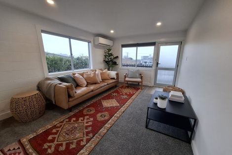 Photo of property in 33 Fulford Street, New Plymouth, 4310