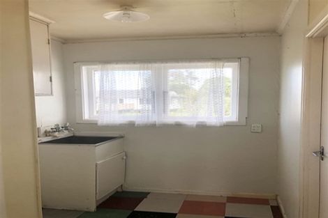 Photo of property in 75 Larnoch Road, Henderson, Auckland, 0610