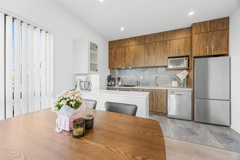 Photo of property in 6 Faithful Drive, Karaka, Papakura, 2113