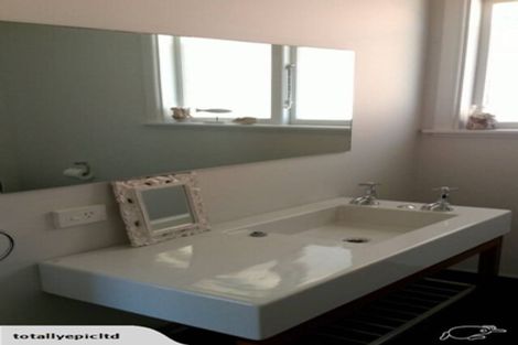 Photo of property in 521 Marine Parade, South New Brighton, Christchurch, 8062