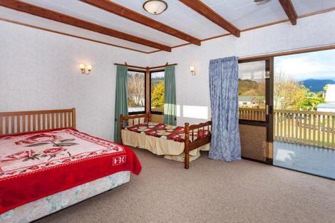 Photo of property in 107 Brook Place, Whangamata, 3620