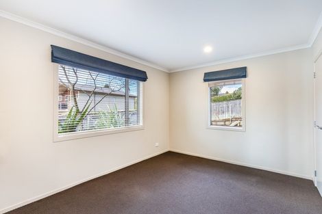 Photo of property in 8 The Moorings, Two Mile Bay, Taupo, 3330