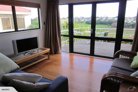 Photo of property in 1/46 Aramoana Avenue, Devonport, Auckland, 0624