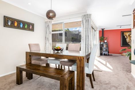 Photo of property in 1 Lindis Lane, Kelson, Lower Hutt, 5010