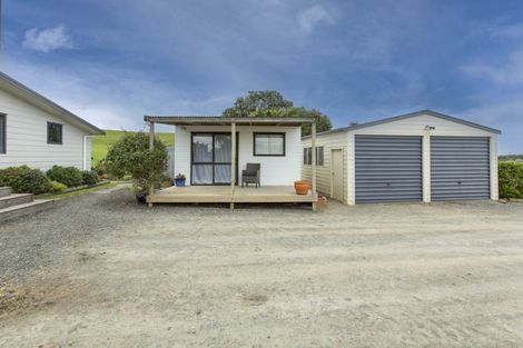 Photo of property in Rehutai Road, Baylys Beach, Dargaville, 0377