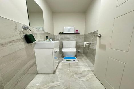 Photo of property in 8 Pakaraka Drive, Papakura, 2110