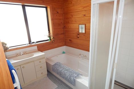 Photo of property in 50 Brunings Road, Carters Beach, Westport, 7892