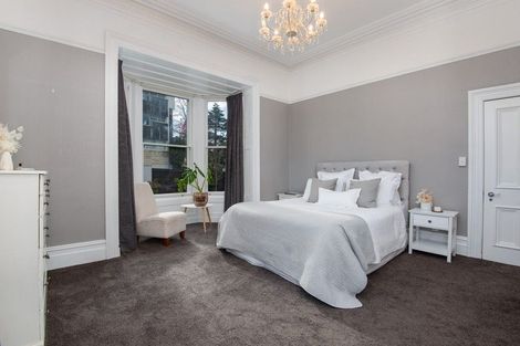 Photo of property in 422 Highgate, Roslyn, Dunedin, 9010