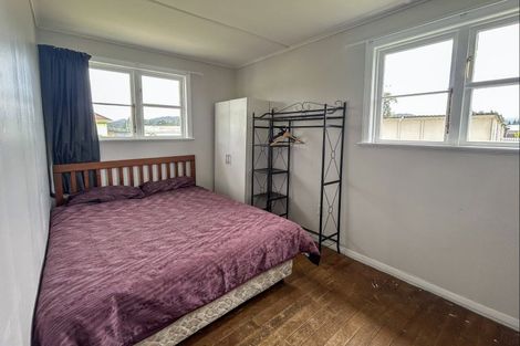 Photo of property in 4 Plaskett Street, Reefton, 7830