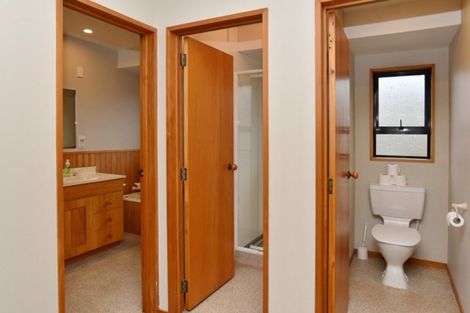 Photo of property in 149 Royal Park Drive, Parklands, Christchurch, 8083