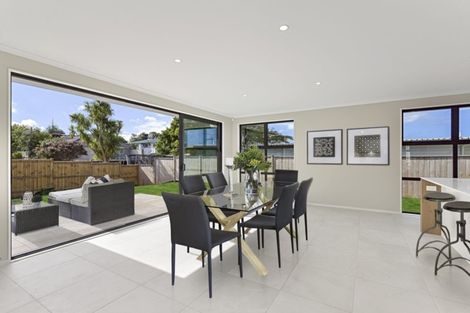 Photo of property in 22 Kukuwai Avenue, Red Beach, 0932