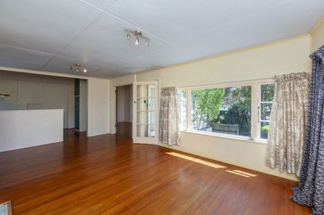 Photo of property in 4 Mckay Street, Paraparaumu Beach, Paraparaumu, 5032