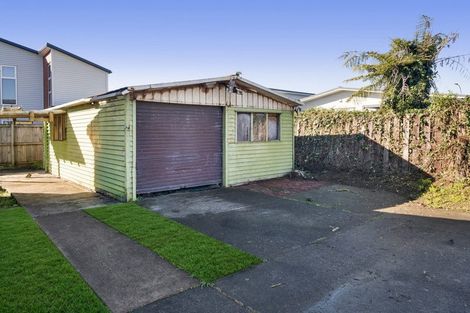 Photo of property in 10 Sunlands Drive, Manurewa, Auckland, 2102
