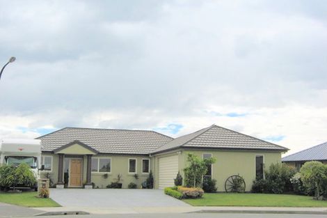 Photo of property in 5 Matson Close, Rangiora, 7400