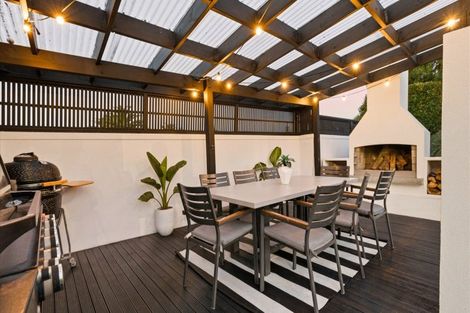 Photo of property in 15 Saint Clair Place, Papamoa Beach, Papamoa, 3118