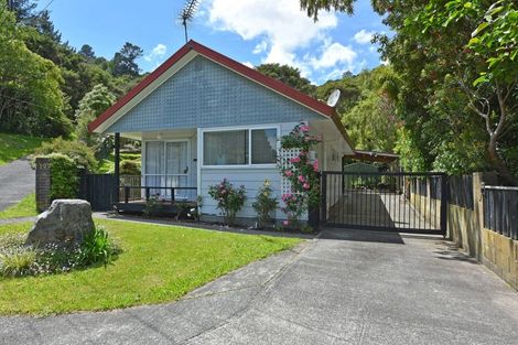 Photo of property in 2/19 James Grove, Stokes Valley, Lower Hutt, 5019